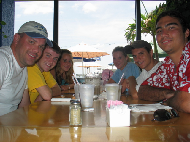 ...Fort Myers Beach and ate lunch at Pierside Grill!