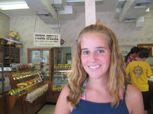 Laura is happy to be in Air Conditioning -- you'd think they'd be used to hot temperatures coming down from Georgia Summer heat!