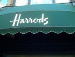 We visited Harrods - 7 stories, everything you could ever want!