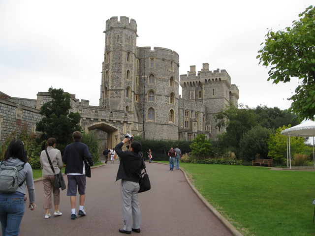 Here we are entering the grounds.