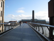 After getting a very hefty workout (almost 500 stairs up, and then back down!), we decided to walk over the Millenium Bridge...