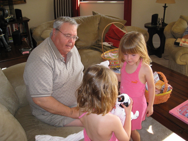 Papa Mike tells the girls about the FAAACE monster!