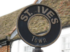 St. Ives Town sign.