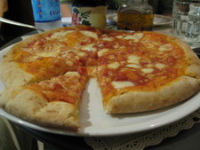 An authentic, Italian pizza in Sorrento, only minutes away from where Pizza was invented!