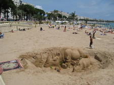 Cool sand sculptures!