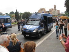 As we were leaving our Tour Guide was a little concerned, apparently, Italians don't like the fact that a lot of Romanians coming into the country.  The Romanians were demonstrating today. 