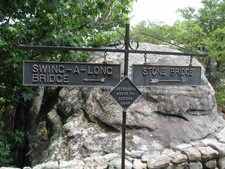 Which way do we go?  Mel-Mel wasn't quite up for the Swing A Long bridge, but...