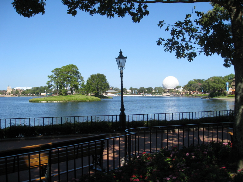 A beautiful day - low 80's, low humidity - typical fall day in Florida.