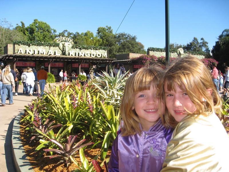 Today, it's Animal Kingdom.  Papa Mike & Grandma Marty left early to go see Great Papa.